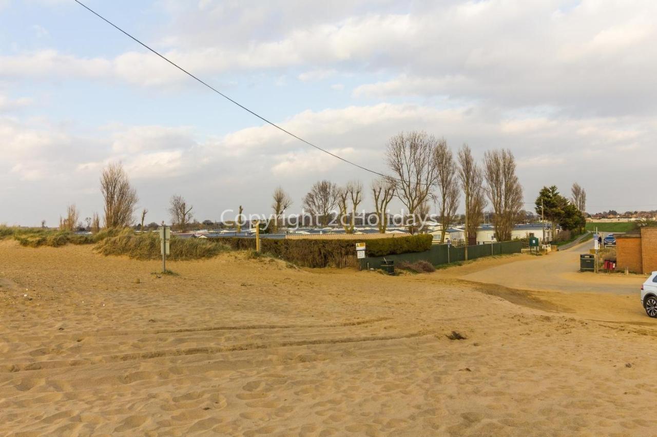 8 Berth Caravan For Hire At Heacham Holiday Park In Norfolk Ref 21024F Otel Dış mekan fotoğraf